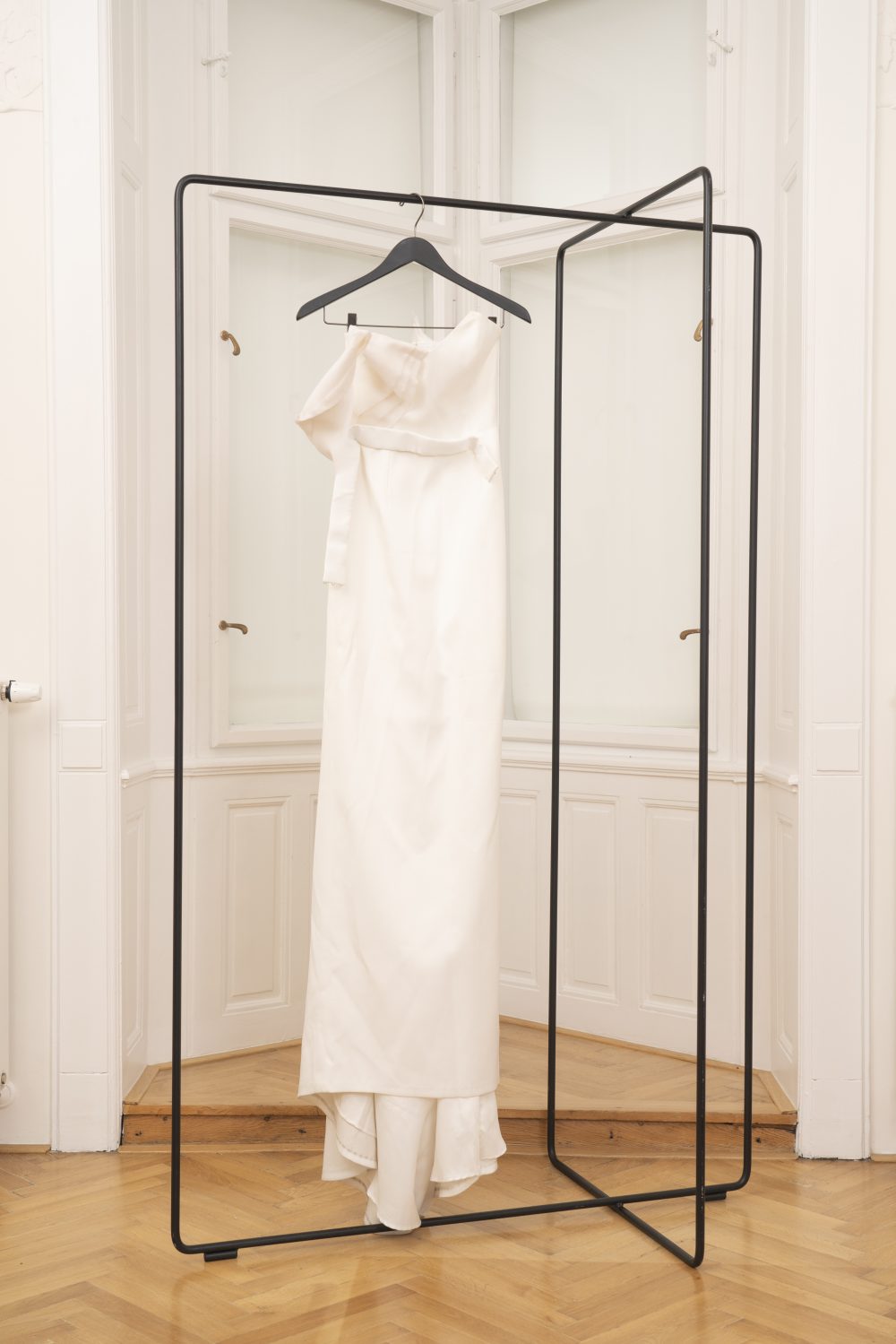 Michael Kováčik Gown