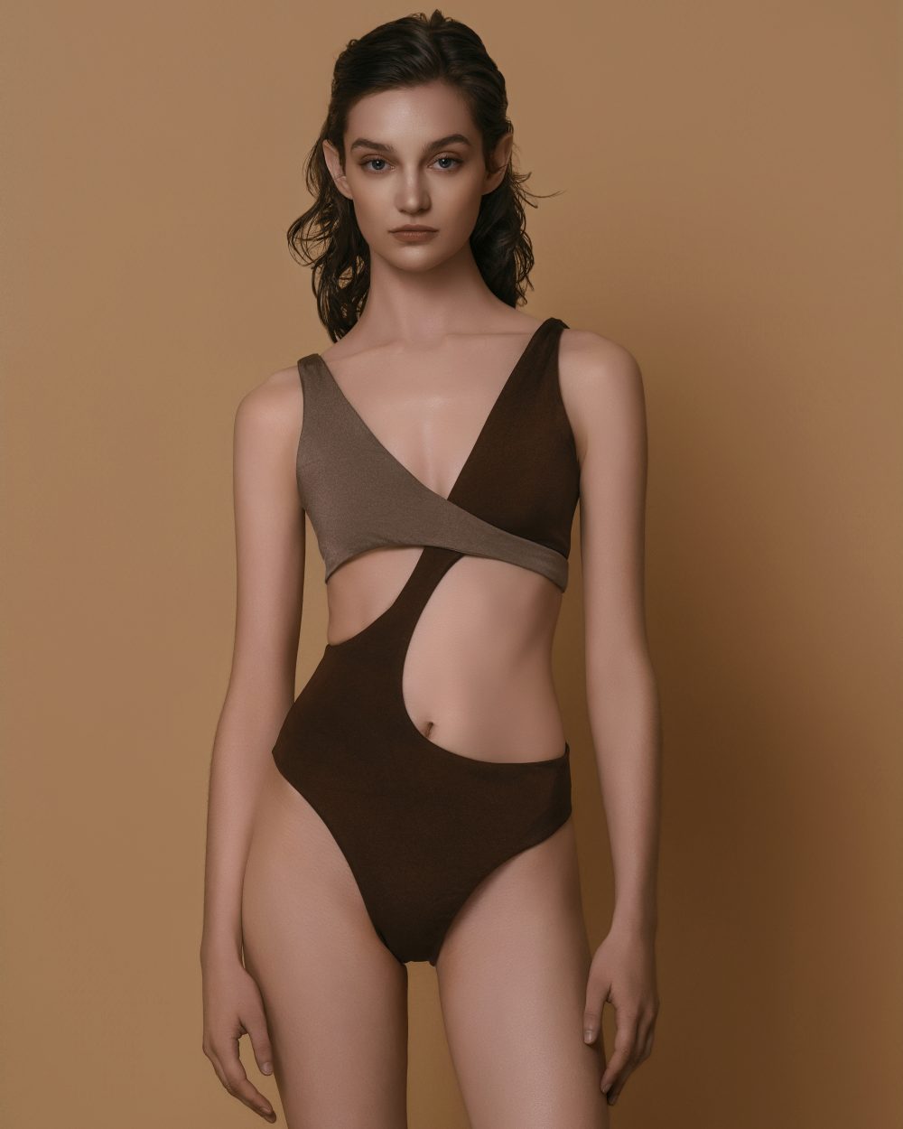 SWIMSUIT 1