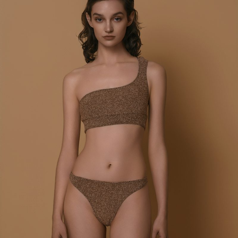 SWIMSUIT 10